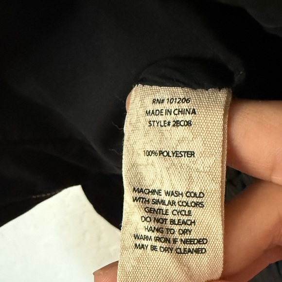 Soft Surroundings|Black Sleeveless Quilted Puffer Vest with ruffles•••size XS - Picture 9 of 11